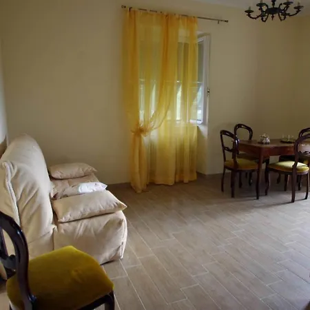Il Mulino Del Castello Гарленда